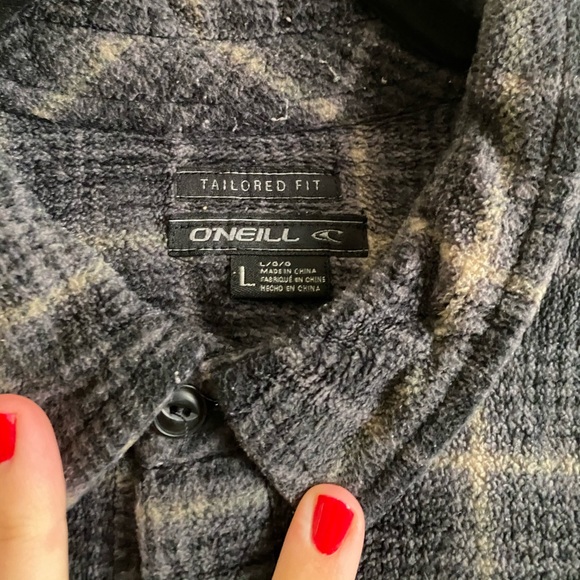 O’Neill Button-Down Shirt - Picture 2 of 6